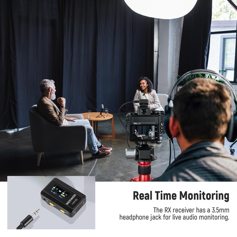 NEEWER CM28 Wireless Lavalier Mic with Charging Case 